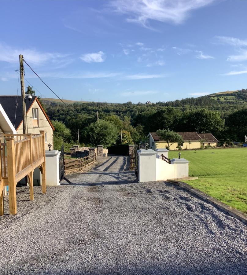 The Farmhouse Swansea Exterior photo